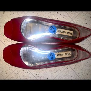 Steve Madden slip on dress shoes Size 6  1/2